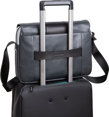 �����-���������� Piquadro Urban CA6802UB00/GRN � ���������� ��� �������� 14" �����/������ �����.����