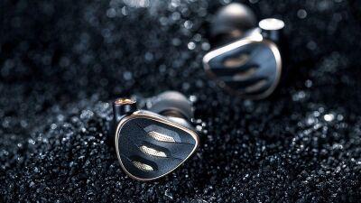 �������� �������� Fiio FH5S 1.2� ������/������ ��������� � ����� �������� (80001473)